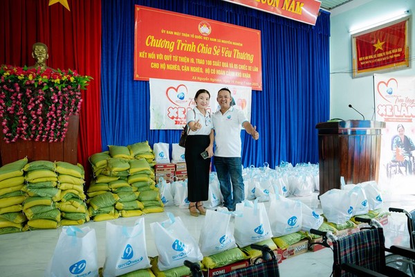 Hỗ trợ người chơi